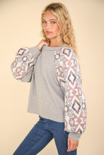 Load image into Gallery viewer, VERY J Printed Long Sleeve Round Neck Knit Top