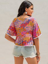 Load image into Gallery viewer, Ruched Printed Half Sleeve Blouse