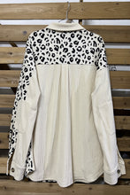 Load image into Gallery viewer, Leopard Button Up Dropped Shoulder Jacket