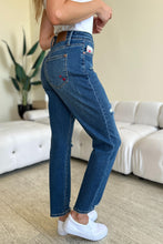 Load image into Gallery viewer, Judy Blue Full Size Queen Of Hearts Coin Pocket BF Jeans