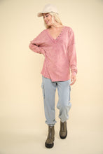 Load image into Gallery viewer, VERY J Washed V-Neck Exposed Seam Knit Top