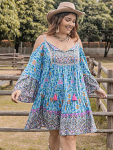 Load image into Gallery viewer, Plus Size Printed Long Sleeve Mini Dress