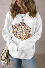 Load image into Gallery viewer, Pumpkin Graphic Long Sleeve Sweatshirt