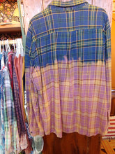 Load image into Gallery viewer, Blue &amp; Mauve hand dipped vintage flannel XXL