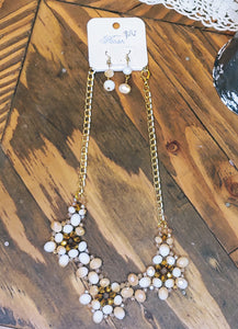 Vintage Style Beaded Necklace & Earrings set