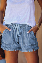Load image into Gallery viewer, Pocketed Frayed Denim Shorts