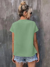 Load image into Gallery viewer, Printed Notched Neck Short Sleeve Blouse