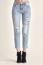 Load image into Gallery viewer, RISEN Distressed Slim Cropped Jeans