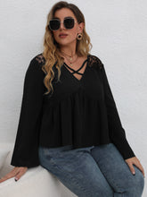 Load image into Gallery viewer, Plus Size Crisscross Spliced Lace Babydoll Blouse