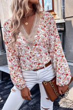 Load image into Gallery viewer, Printed V-Neck Long Sleeve Blouse