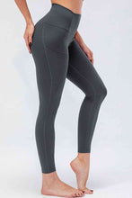 Load image into Gallery viewer, Breathable Wide Waistband Active Leggings with Pockets