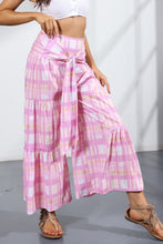 Load image into Gallery viewer, Printed Tie-Front Culottes