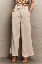 Load image into Gallery viewer, Tie Waist Long Pants