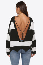 Load image into Gallery viewer, Color Block Backless Long Sleeve Sweater