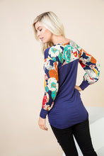 Load image into Gallery viewer, Floral long sleeve top with side elastic