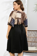 Load image into Gallery viewer, Plus Size Printed Two-Tone Flutter Sleeve Dress