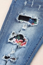 Load image into Gallery viewer, Floral Graphic Patchwork Distressed Jeans