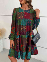 Load image into Gallery viewer, Patchwork Round Neck Long Sleeve Dress