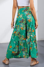 Load image into Gallery viewer, Printed Tie-Front Culottes