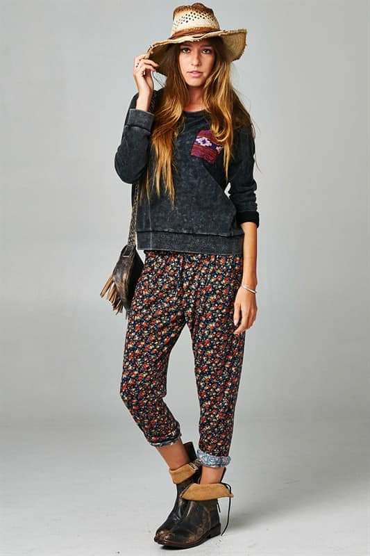 Carnation ditsy floral pants