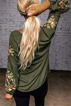 Load image into Gallery viewer, Floral Embroidery Long Sleeve Top