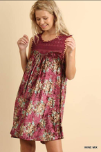 Load image into Gallery viewer, Wine floral velvet dress