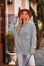 Load image into Gallery viewer, Round Neck Sweater with Pocket