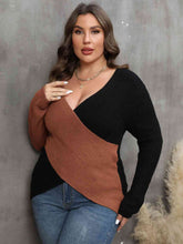 Load image into Gallery viewer, Plus Size Two-Tone Surplice Neck Sweater