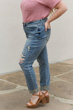 Load image into Gallery viewer, Judy Blue Macy Full Size Mid Rise Boyfriend Jeans