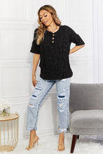 Load image into Gallery viewer, Kancan Kendra High Rise Distressed Straight Jeans