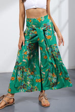 Load image into Gallery viewer, Printed Tie-Front Culottes