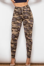 Load image into Gallery viewer, Camouflage Print Jeans