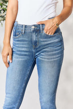 Load image into Gallery viewer, BAYEAS Skinny Cropped Jeans