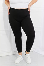 Load image into Gallery viewer, Leggings Depot Full Size Strengthen and Lengthen Reflective Dot Active Leggings