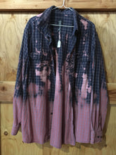 Load image into Gallery viewer, Navy &amp; Mauve hand dipped vintage flannel 2X